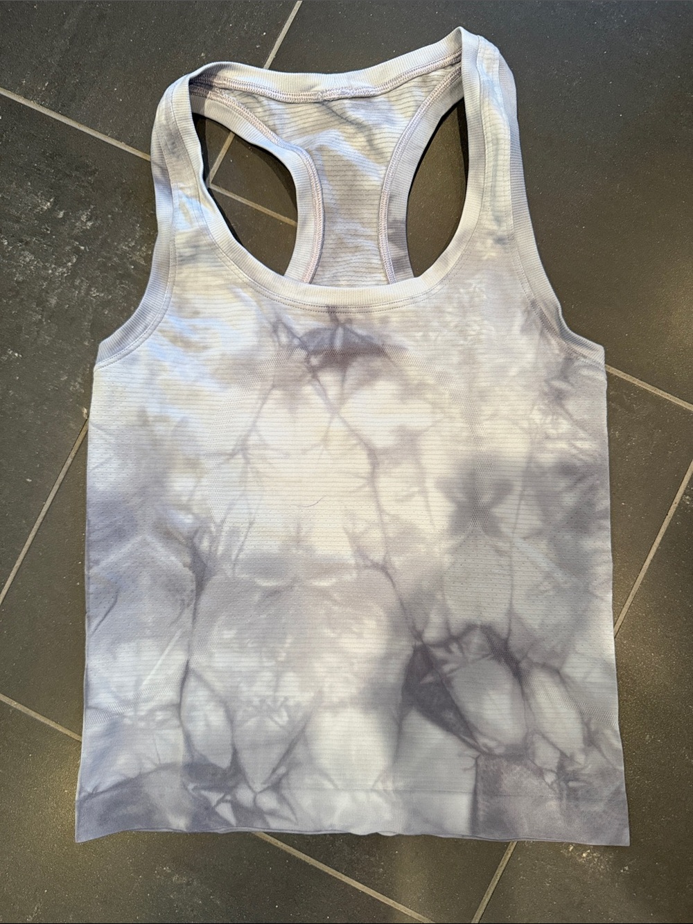 Lululemon Swiftly Tech Racerback Tank Top 2.0 *Race Length in Marble Dye Rhino